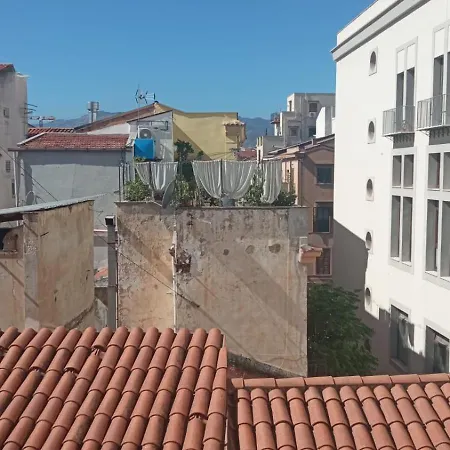 Iverlid Home. Appartement Palerme